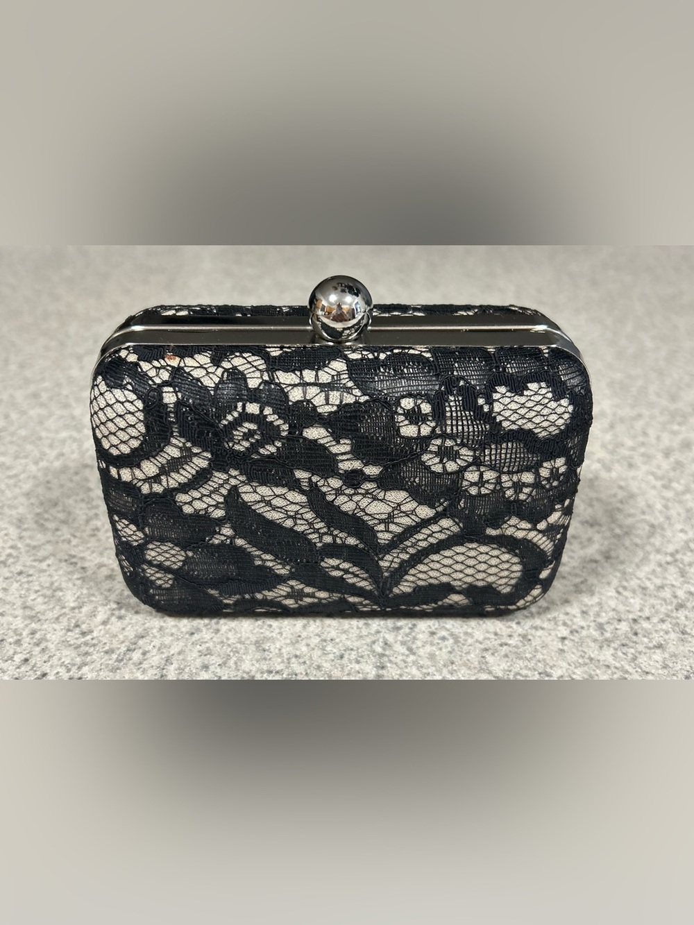 Black Floral Lace Hard-shell Evening Clutch